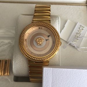 Great condition Versace watch